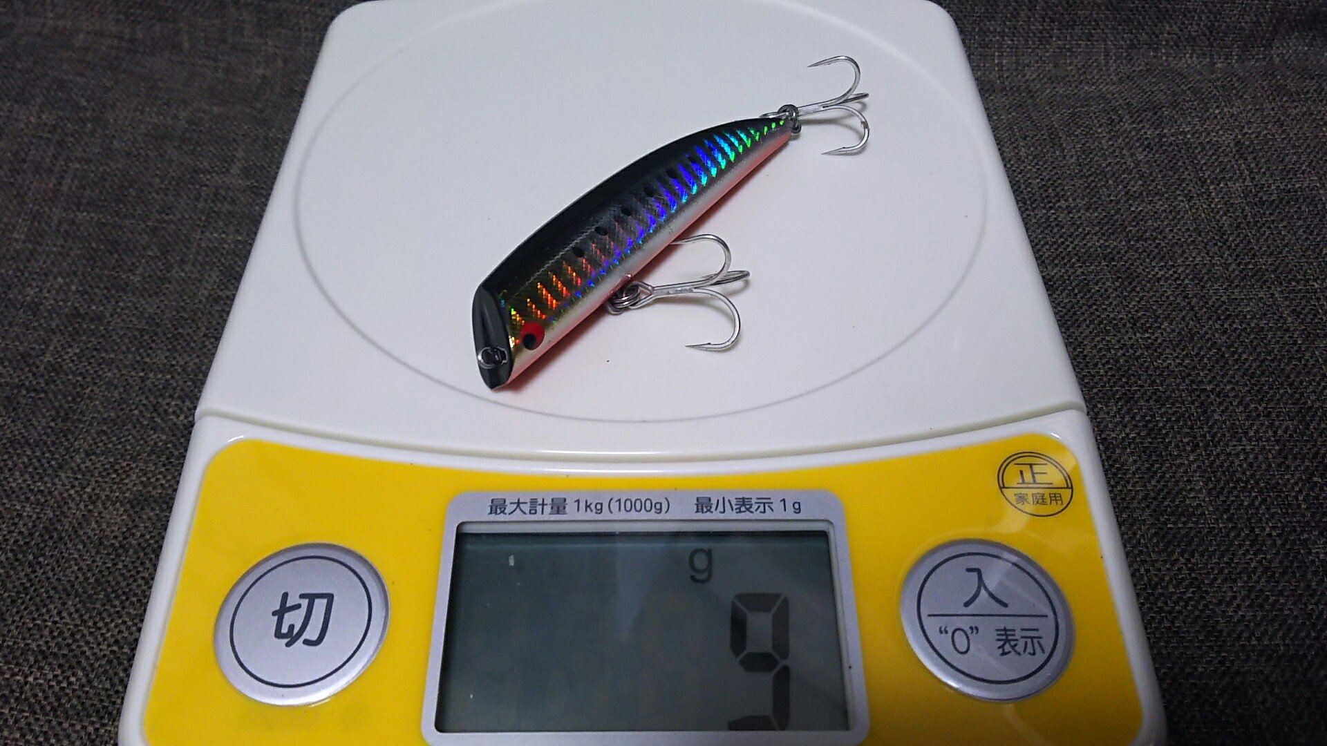 タックルハウス TKLM"8/9.5"Lipless Minnow 重さ