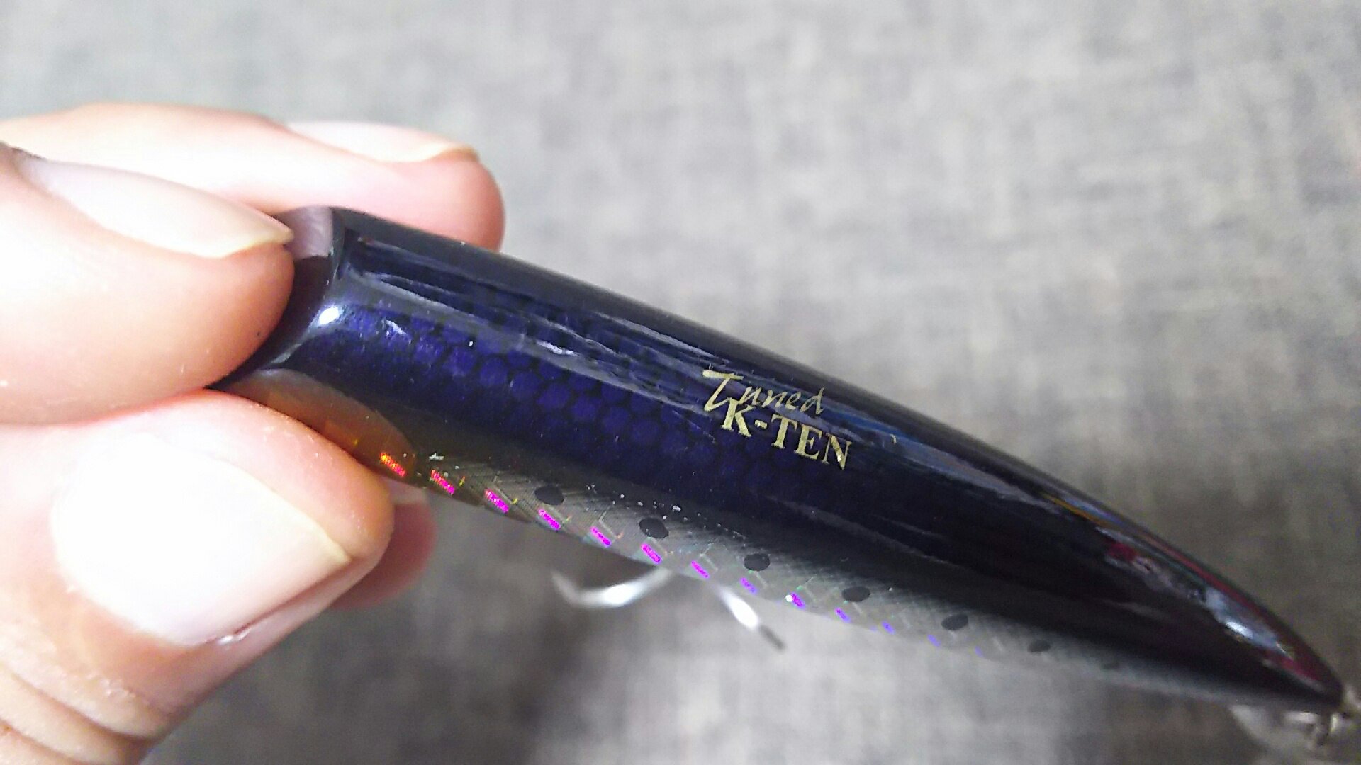 タックルハウス TKLM"8/9.5"Lipless Minnow バック